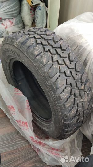 Contyre Expedition 215/65 R16 98