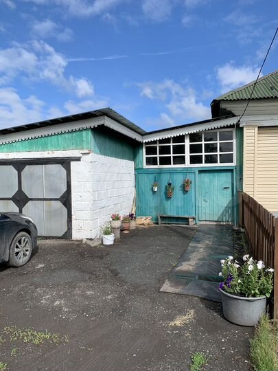 Дом 56 м² на участке 6 сот.