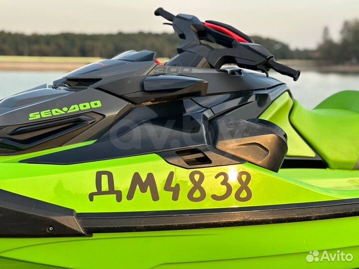 BRP SEA-DOO RXT 300