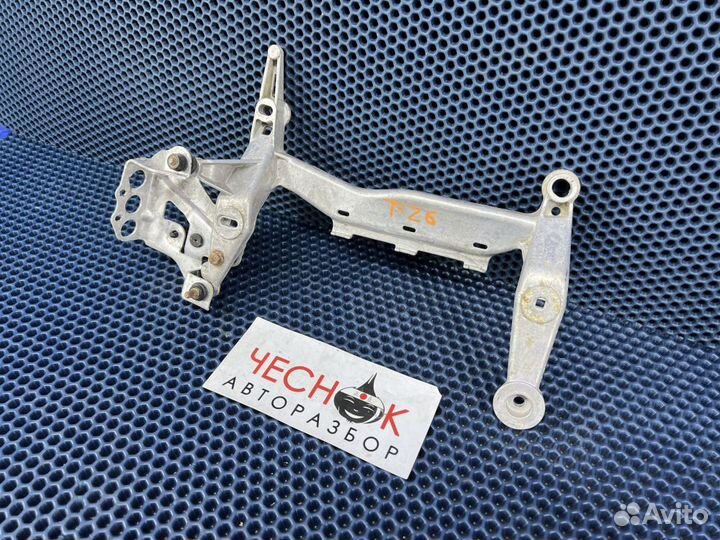 Кронштейн пневмокомпрессора Volskwagen Touareg GP