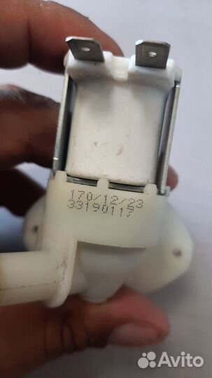 Electrolux-электро водяной клапан 33190117