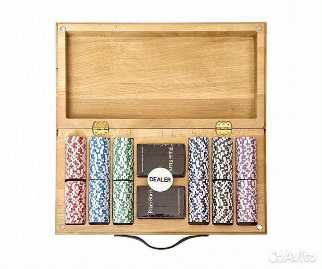 Набор для покера Crown на 300 фишек в кейсе из бука 62238
