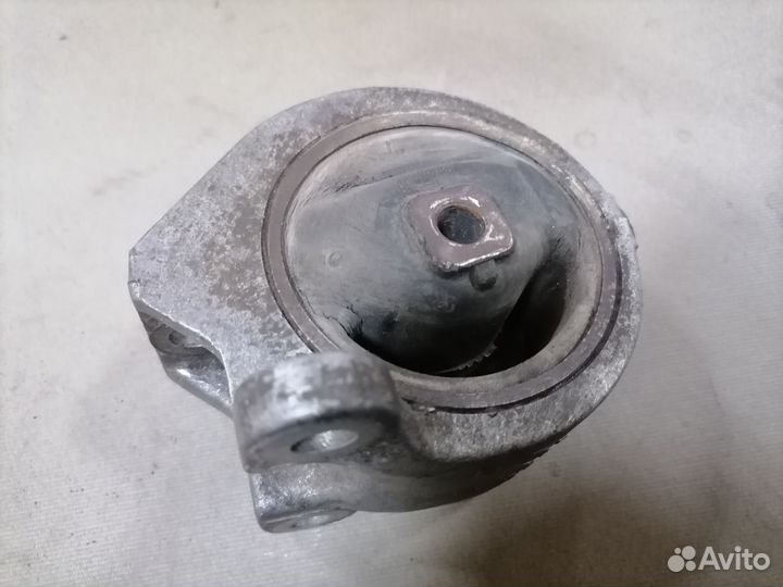 Подушка двигат.прав Nissan Almera N15 CD20 1995-00