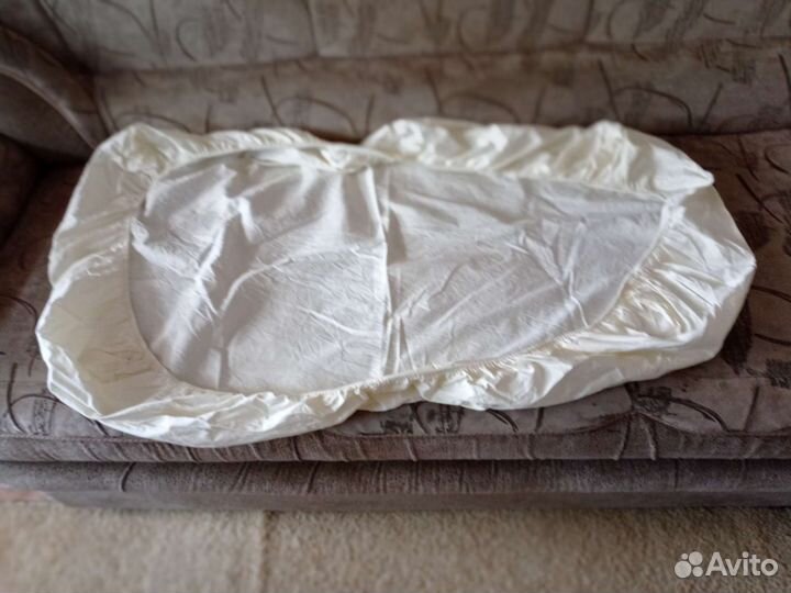 Комплект в детскую кроватку бортики одеяло