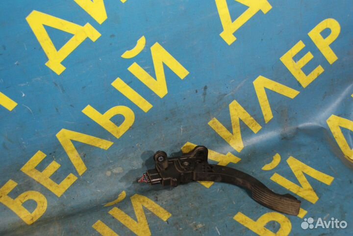 Педаль газа Mitsubishi ASX