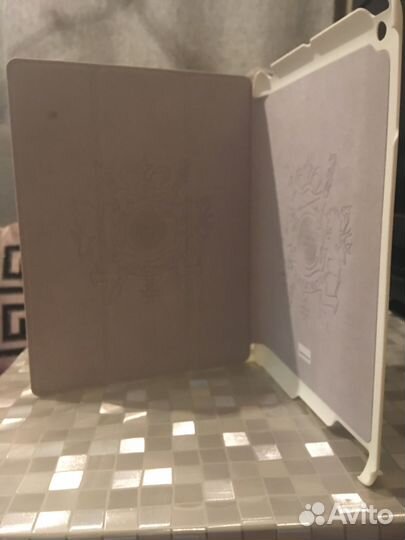 Чехол-книжка для iPad 2,3 Continent IP-39WT (кожа)