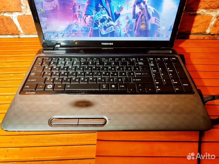 Toshiba L755D-148 - A4- 3 Gen\ 4 Озу \1 GB видео