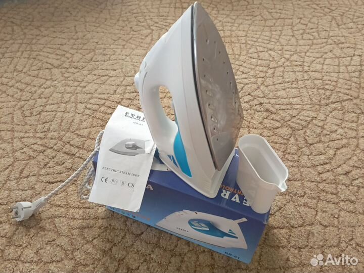 Утюг Evrika RR 81