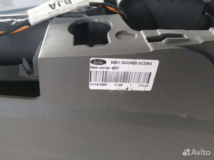 Подлокотник ford focus 2