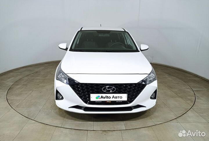 Hyundai Solaris 1.6 AT, 2021, 9 001 км