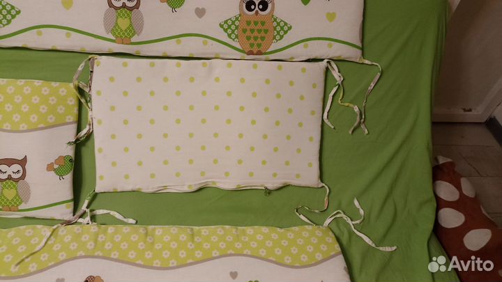 Бортики на молнии в детскую кроватку