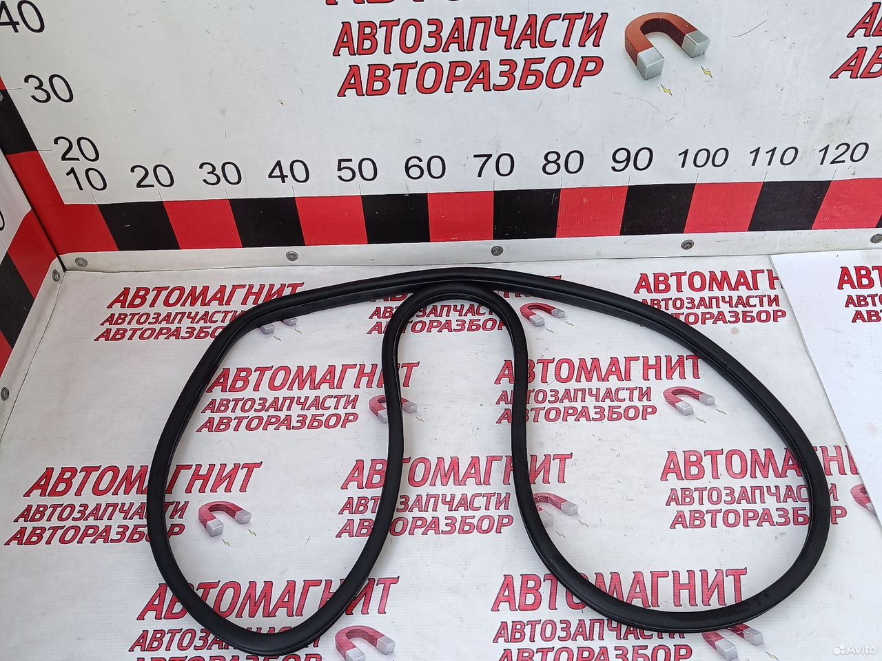 Уплотнитель двери задней правой Киа Селтос