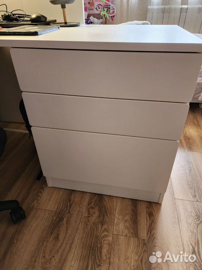 Детская кровать чердак со столом стува