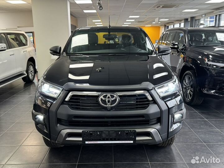 Toyota Hilux 2.8 AT, 2023, 1 км