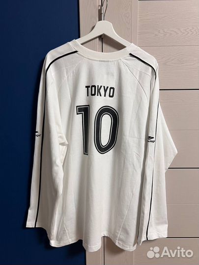 Лонгслив Balenciaga оверсайз soccer Tokyo