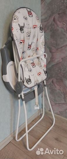 Детский стульчик для кормления