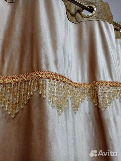 Бархатные портьеры со стеклярусом на два окна