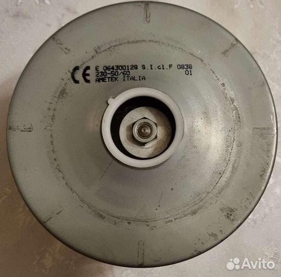 Двигатель немецкого пылесоса Eio 1000W