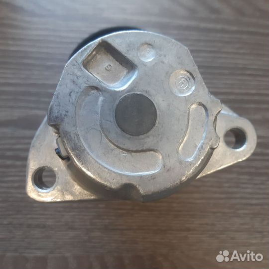 Натяжитель приводного ремня fenox R54138