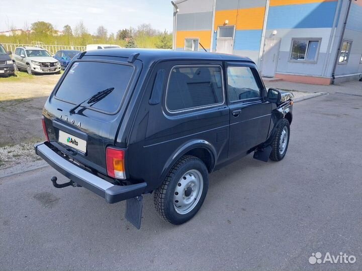 LADA 4x4 (Нива) 1.7 МТ, 2019, битый, 17 084 км