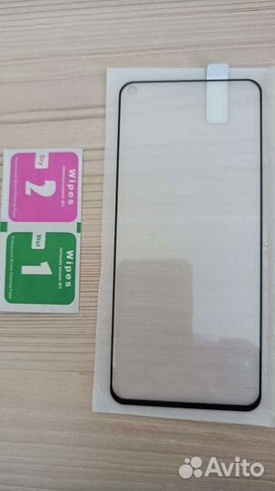 Защитное стекло на realme