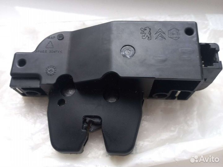 Замок двери (крышки) багажника Citroen C3 2004