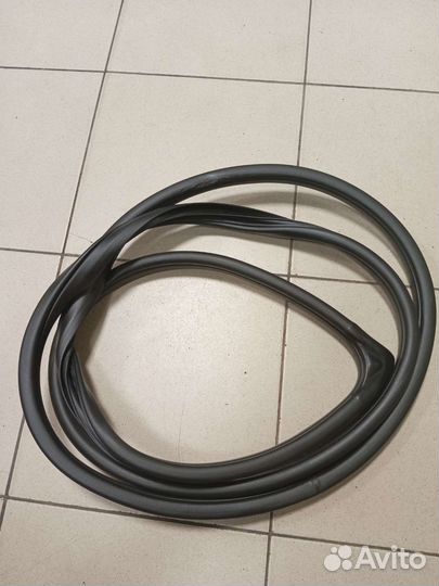 Уплотнитель проёма двери Hyundai I40