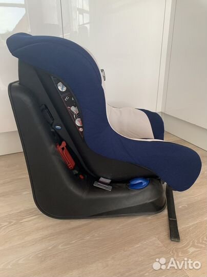 Детское автокресло inglesina magellano