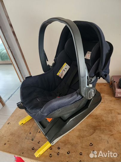 Детское автомобильное кресло Peg-Perego