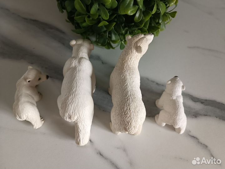 Фигурки Schleich север