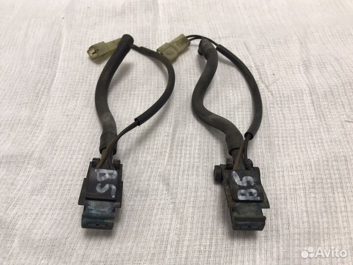 Форсунка омывателя лобового стекла VW Passat b5