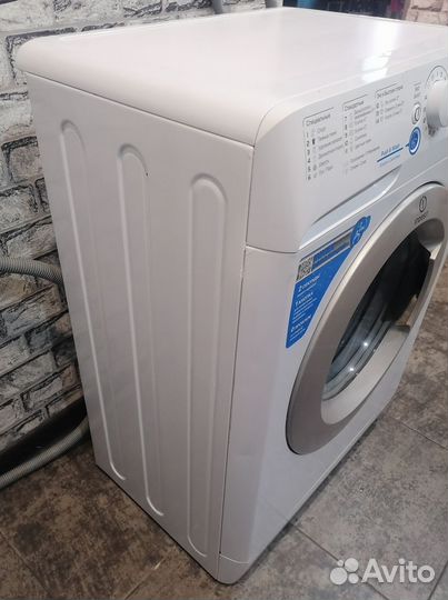 Стиральная машина indesit 5кг