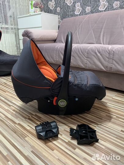 Коляска 3 в 1 Tutis Zippy