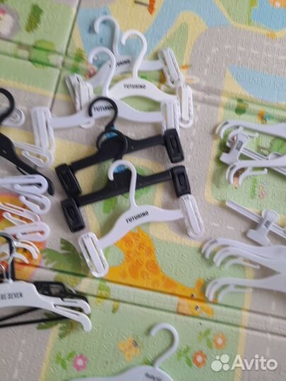 Вешалки плечики детские