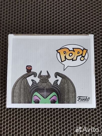 Funko Pop Maleficent on throne 784 (diamond, se)