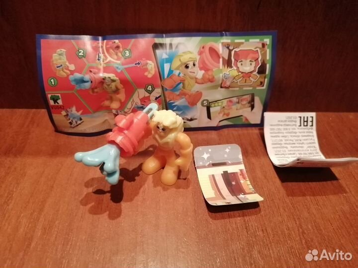 Игрушки киндер новые продам или обменяю на нужные