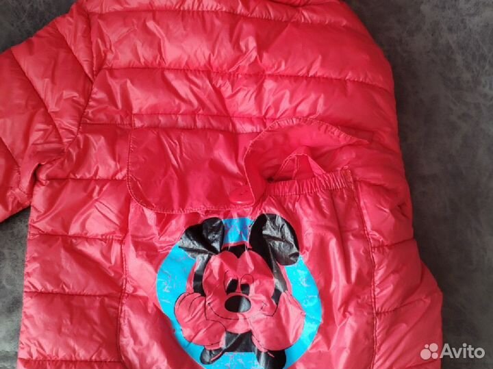 Куртка на девочку