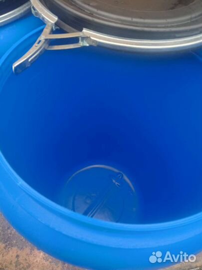 Бочка пластиковая б/у 230 л