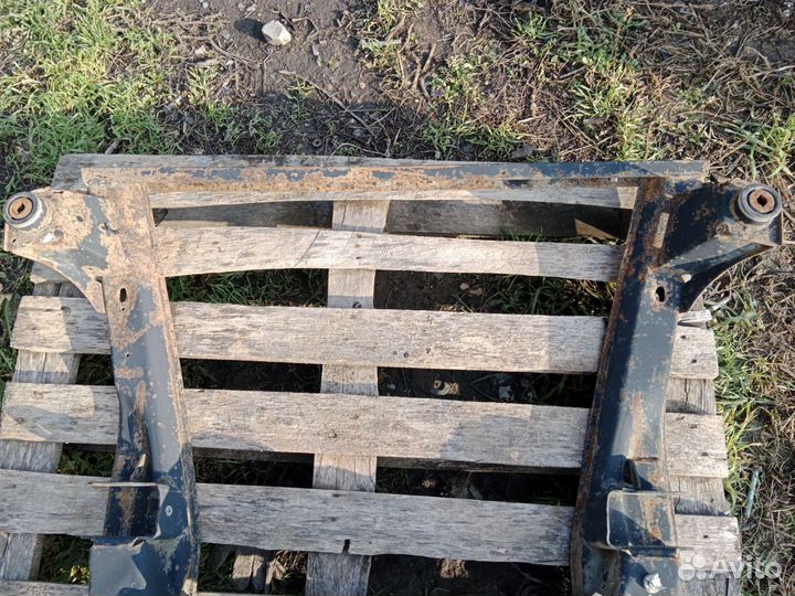 Jaguar x type подрамник передний