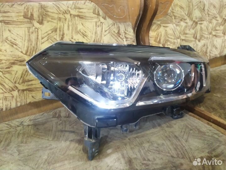 Renault koleos фара правая 2019г