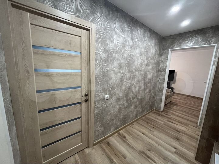 2-к. квартира, 56 м², 12/18 эт.