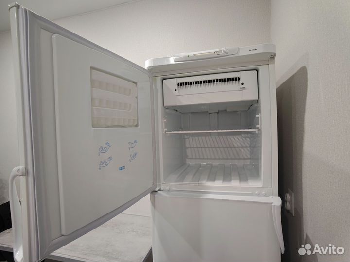 Холодильник indesit 190 см