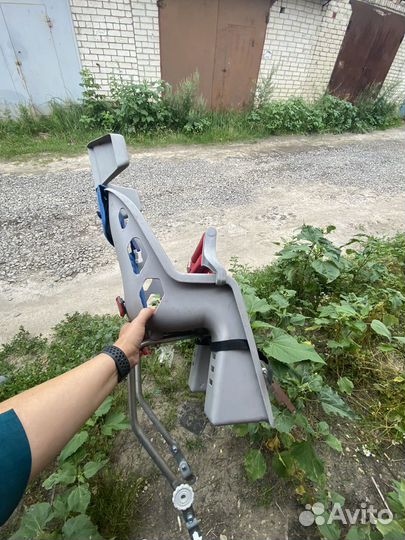 Детское кресло на велосипед