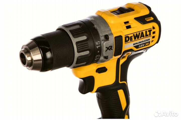 Дрель-шуруповерт аккумуляторная DeWalt DCD791D2