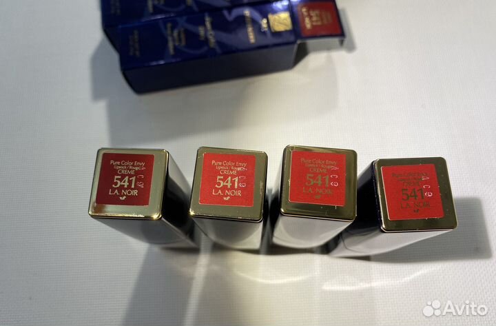 Estee lauder L.A.Noir 541