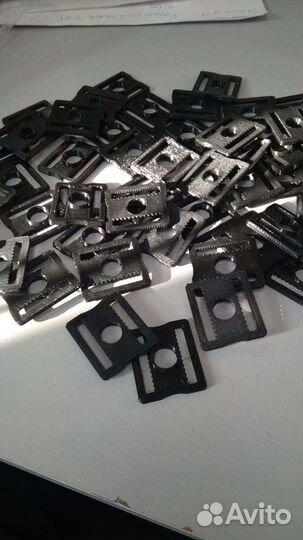 Клипсы на шлем вратарский хоккейный