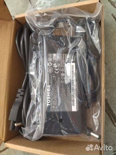 Блок питания (PA3165U-1ACA) (зарядка ) ZeepDeep