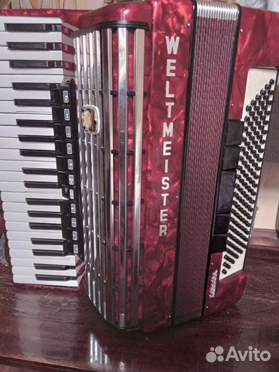 Аккордеон weltmeister consona