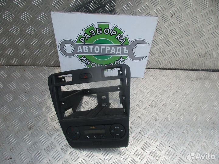 Блок управления климатом Форд Фьюжн