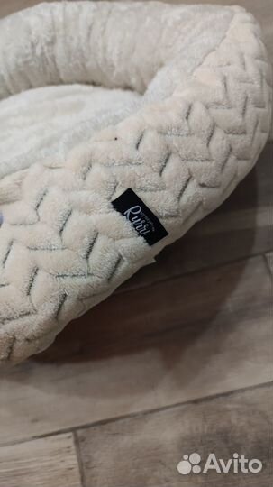 Лежанка для собак